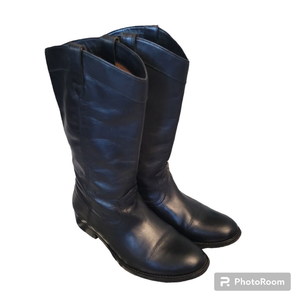 Frye Boots Womens Melissa Pull On 7.5 but fit like a 7